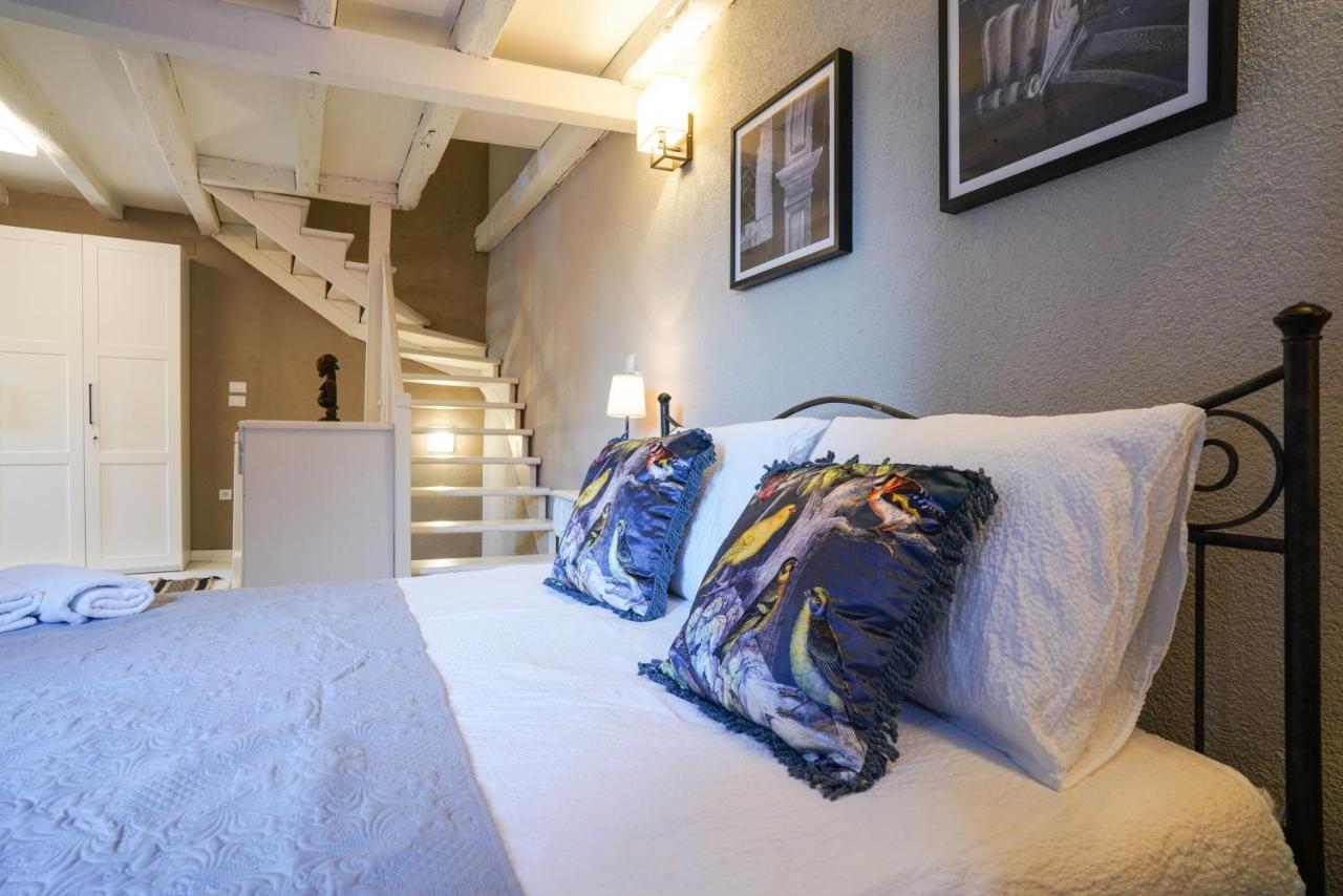 Deluxe Apartment Casa Flores With Sea View & Terrace روفينج المظهر الخارجي الصورة